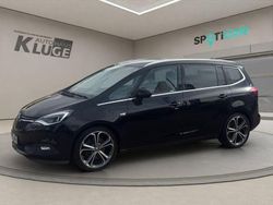Schwarz Gebraucht 2017 Opel Zafira Van / Kleinbus | 9.540 € (Fairer Preis)