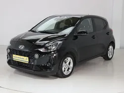 Schwarz Gebraucht 2023 Hyundai i10 Kleinwagen | 12.390 € (Guter Preis)