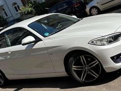 Weiß Gebraucht 2015 BMW 218 Sport Line Coupé | 12.000 € (Superpreis)