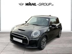 Schwarz Gebraucht 2022 Mini Cooper SE Hatch Kleinwagen | 19.690 € (Fairer Preis)