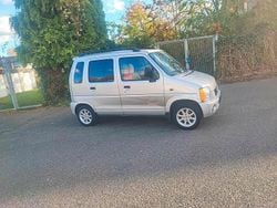 Grau Gebraucht 2000 Suzuki Wagon R Sport Kleinwagen | 1.599 €