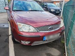 Beige Gebraucht 2005 Ford Mondeo Ambiente Kombi | 800 € (Superpreis)