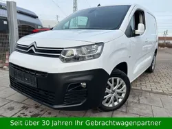 Weiß Gebraucht 2018 Citroën Berlingo Van / Kleinbus | 8.490 € (Superpreis)