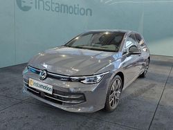 Grau Gebraucht 2024 VW Golf VIII Edition Limousine | 36.640 € (Teuer)