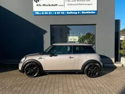 Grau Gebraucht 2012 Mini Cooper D Kleinwagen | 8.500 € (Teuer)
