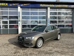 Grau Gebraucht 2016 Audi A3 Ambiente Limousine | 11.990 € (Guter Preis)
