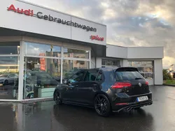 Schwarz Gebraucht 2018 VW Golf VII R Limousine | 27.499 € (Etwas zu teuer)