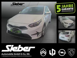 Cararraweiss Gebraucht 2022 Kia Ceed Edition 7 Limousine | 16.290 € (Fairer Preis)