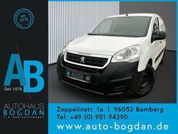 Weiß Gebraucht 2018 Peugeot Partner Premium Van / Kleinbus | 12.990 € (Fairer Preis)