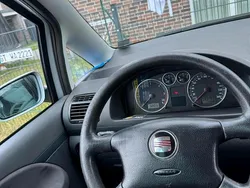 Silber Gebraucht 2007 Seat Alhambra Van / Kleinbus | 1.999 €