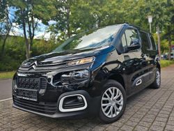 Schwarz Gebraucht 2021 Citroën Berlingo Live Van / Kleinbus | 15.790 € (Guter Preis)