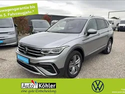Pyritsilber metallic / titansc Gebraucht 2025 VW Tiguan Allspace Elegance SUV | 45.640 € (Guter Preis)