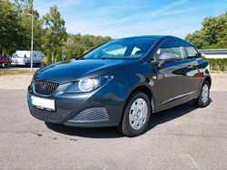 Grau Gebraucht 2010 Seat Ibiza Kleinwagen | 3.000 € (Etwas zu teuer)