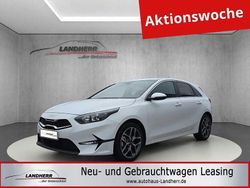 Silber Neu 2025 Kia Ceed Gold Limousine | 22.130 € (Guter Preis)