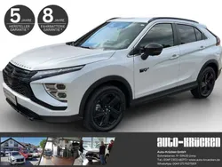 Titanweiß Gebraucht 2024 Mitsubishi Eclipse Cross Select SUV | 35.490 €