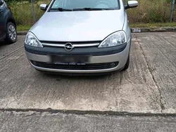 Silber Gebraucht 2002 Opel Corsa Kleinwagen | 450 € (Superpreis)