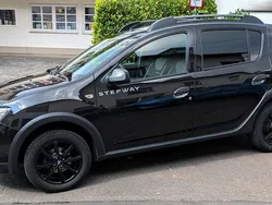 Schwarz Gebraucht 2019 Dacia Sandero Essentiel Kleinwagen | 7.100 € (Guter Preis)