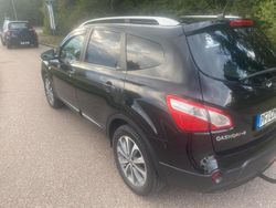 Schwarz Gebraucht 2010 Nissan Qashqai +2 SUV | 6.600 € (Fairer Preis)