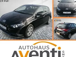 Schwarz Neu 2025 Hyundai i20 Select Limousine | 19.743 € (Guter Preis)