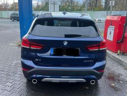 Blau Gebraucht 2020 BMW X1 SUV | 20.000 € (Fairer Preis)