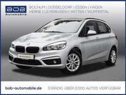 Silbergrau Gebraucht 2017 BMW 218 Advantage Van / Kleinbus | 16.888 € (Fairer Preis)