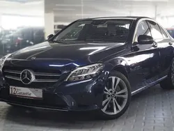 Blau Gebraucht 2020 Mercedes C300e Limousine | 24.990 € (Fairer Preis)