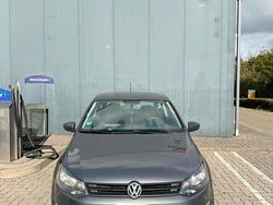 Grau Gebraucht 2010 VW Polo Kleinwagen | 4.000 € (Fairer Preis)