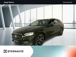 Grau Gebraucht 2023 Mercedes E220 Avantgarde Limousine | 43.980 € (Superpreis)