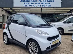 Kristallweiß Gebraucht 2010 Smart ForTwo Coupé Kleinwagen | 2.980 € (Fairer Preis)