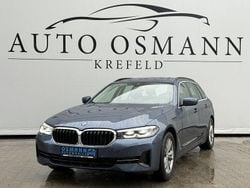 Arctic race blue metallic Gebraucht 2023 BMW 520 Kombi | 32.450 € (Superpreis)