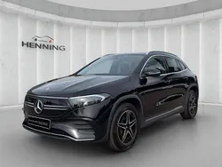 Schwarz Gebraucht 2023 Mercedes EQA300 AMG line SUV | 33.480 € (Fairer Preis)