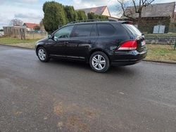 Schwarz Gebraucht 2010 VW Golf VI Trendline Kombi | 2.299 € (Superpreis)