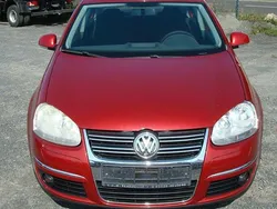 Rot Gebraucht 2009 VW Jetta Trendline Limousine | 1.599 € (Superpreis)
