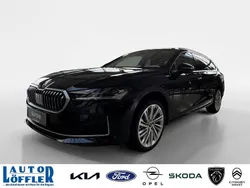Schwarz Neu 2025 Skoda Superb LAURIN & KLEMENT Kombi | 54.920 € (Teuer)