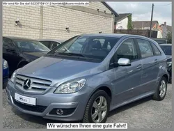 Blau Gebraucht 2009 Mercedes B180 Van / Kleinbus | 8.950 € (Teuer)