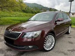 Rot Gebraucht 2013 Skoda Superb LAURIN & KLEMENT Limousine | 11.600 € (Fairer Preis)