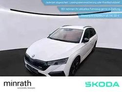 Weiß Gebraucht 2022 Skoda Octavia RS Kombi | 28.880 € (Fairer Preis)
