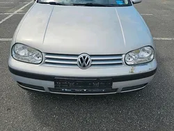 Silber Gebraucht 2000 VW Golf IV Kombi | 750 € (Fairer Preis)