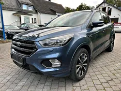 Blau Gebraucht 2019 Ford Kuga ST-Line SUV | 12.290 € (Guter Preis)