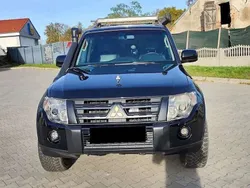 Schwarz Gebraucht 2009 Mitsubishi Pajero Intense SUV | 13.500 € (Fairer Preis)