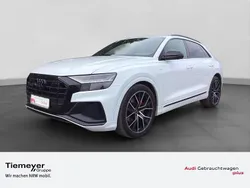 Gletscherweiß metallic Gebraucht 2021 Audi Q8 Ambiente SUV | 65.840 € (Fairer Preis)