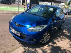 Blau Gebraucht 2010 Mazda 2 Kleinwagen | 3.388 € (Fairer Preis)