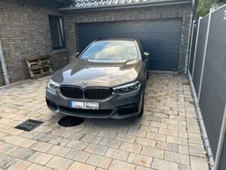 Braun Gebraucht 2018 BMW 530 M Performance Kombi | 32.999 € (Teuer)
