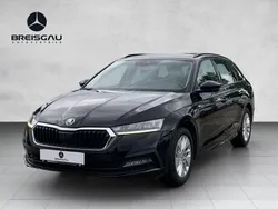 Schwarz Gebraucht 2021 Skoda Octavia Ambition Limousine | 17.990 € (Guter Preis)