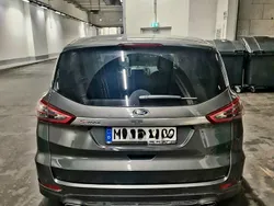 Grau Gebraucht 2017 Ford S-MAX Titanium Van / Kleinbus | 13.599 € (Fairer Preis)