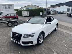 Weiß Gebraucht 2010 Audi A5 Cabriolet S-Line Cabrio | 6.500 € (Fairer Preis)