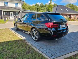 Schwarz Gebraucht 2016 BMW 325 Advantage Kombi | 11.000 € (Fairer Preis)