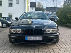 Schwarz Gebraucht 2002 BMW 520 Limousine | 7.450 €