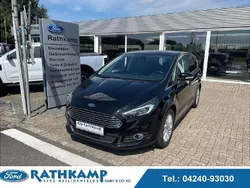 Iridiumschwarz Gebraucht 2016 Ford S-MAX Titanium Van / Kleinbus | 15.950 € (Etwas zu teuer)