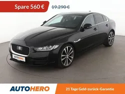 Schwarz Gebraucht 2017 Jaguar XE Portfolio Limousine | 18.310 € (Fairer Preis)